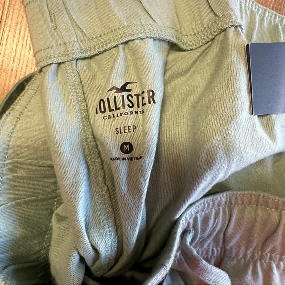 Hollister Men's Mint Joggers - Picture 5 of 5